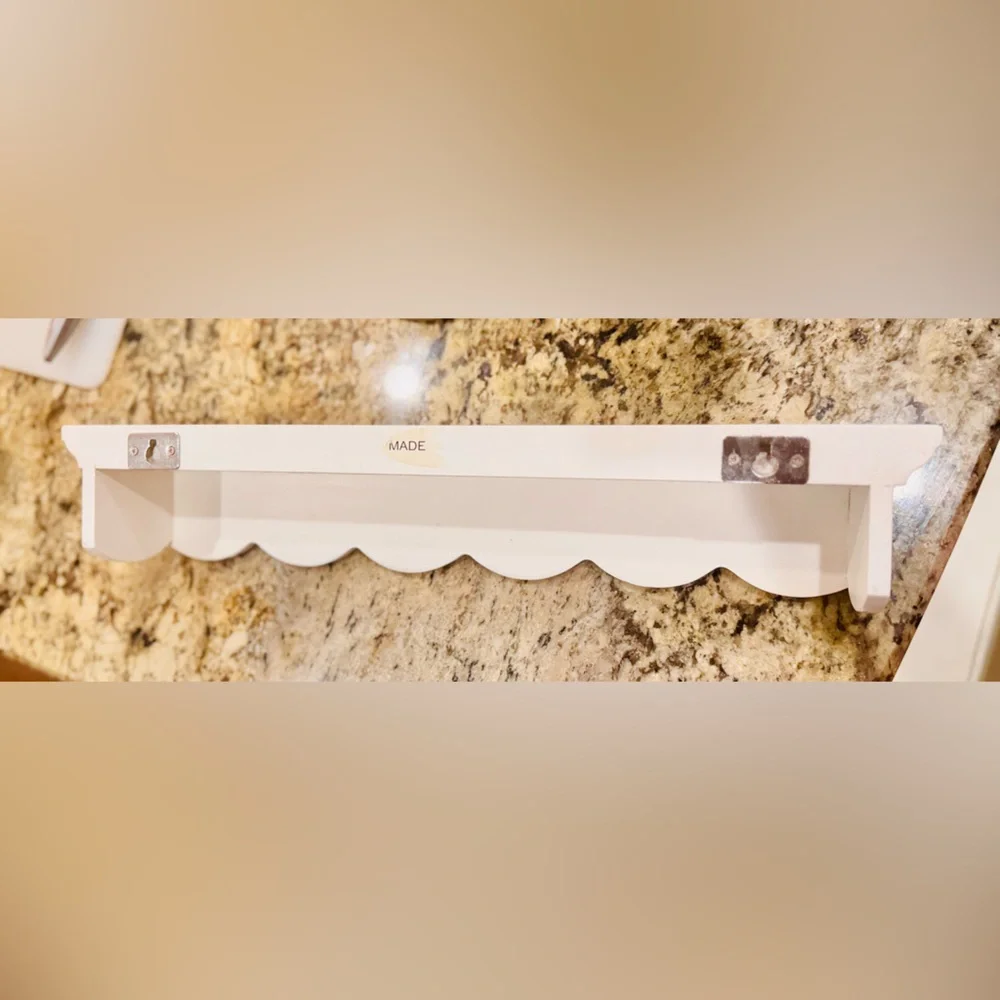 SHABBY CHIC White Wooden Scalloped Floating Shelf - 18” Long